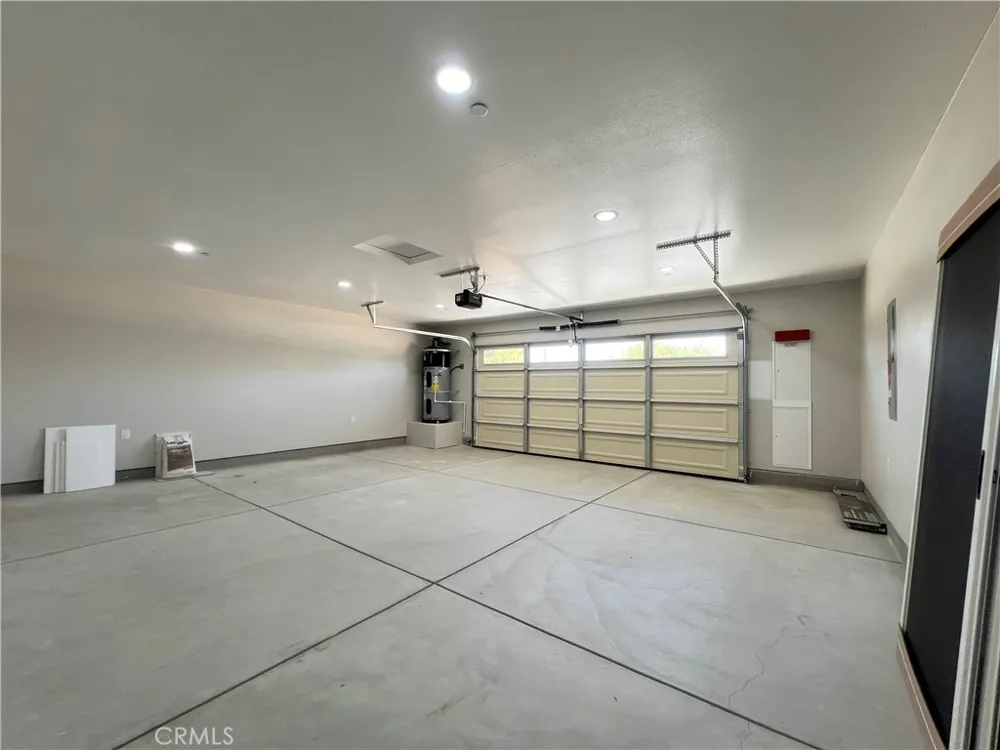 9506 East Avenue T-14 Littlerock, CA 93543