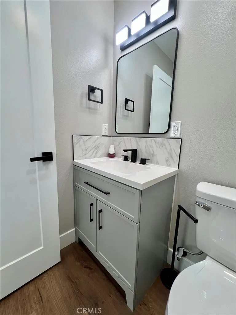 9506 East Avenue T-14 Littlerock, CA 93543
