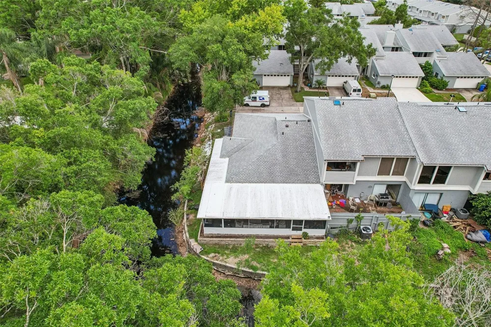 4001 BAINWOOD COURT Tampa, FL 33614