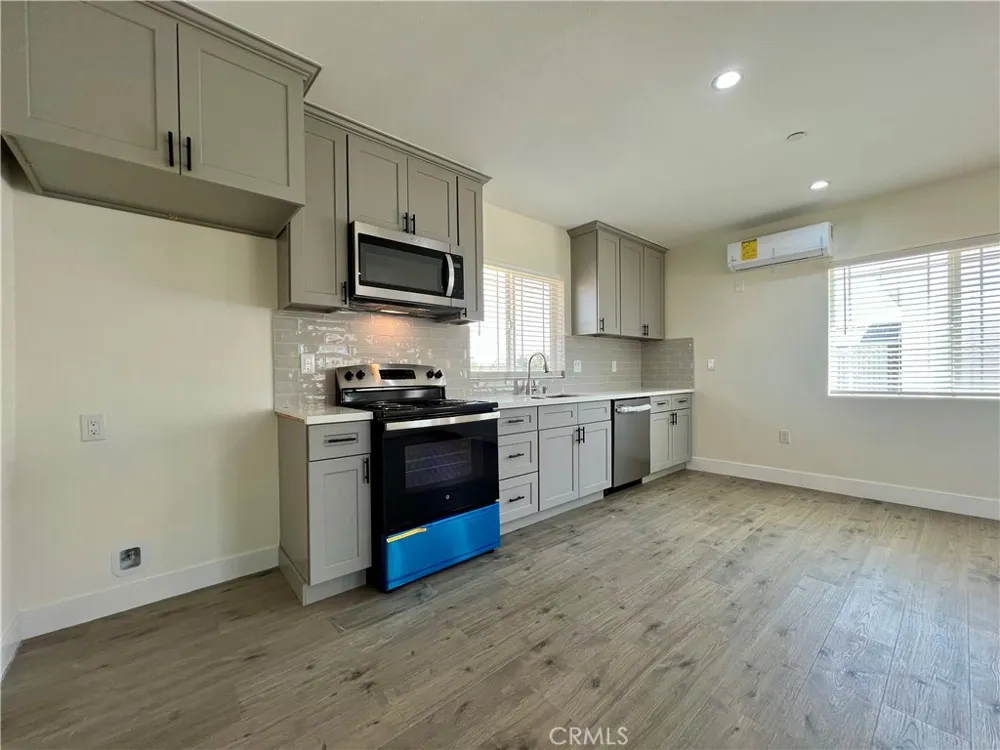 9737 East Avenue Q-4 Littlerock, CA 93543
