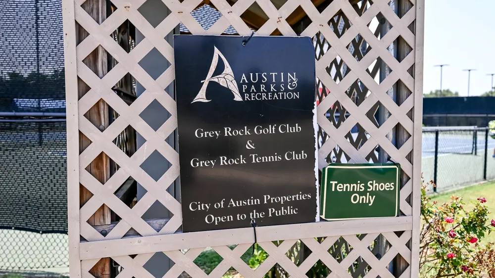 251 Leaning Rock Ridge Austin, TX 78737