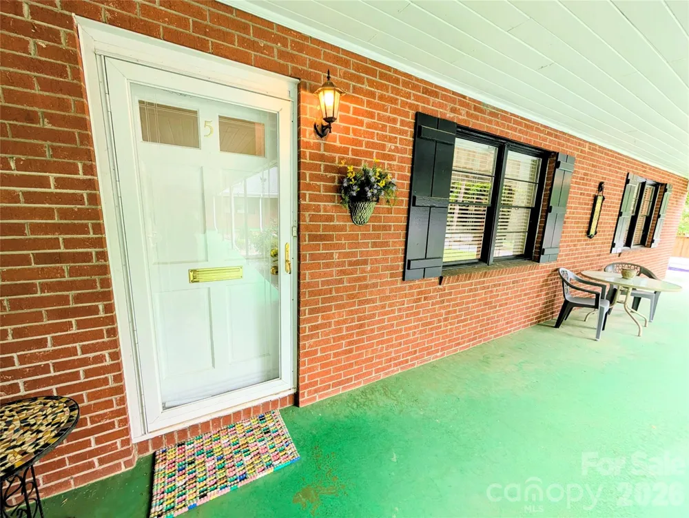 1014 SW Wright Street SW #5 Lenoir, NC 28645