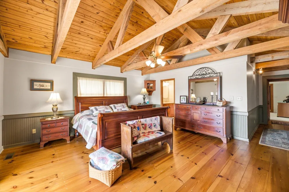 209 County Road 576 Englewood, TN 37329
