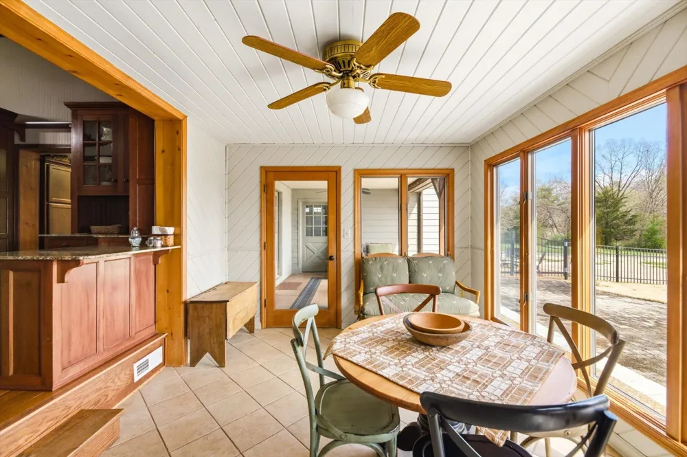 209 County Road 576 Englewood, TN 37329