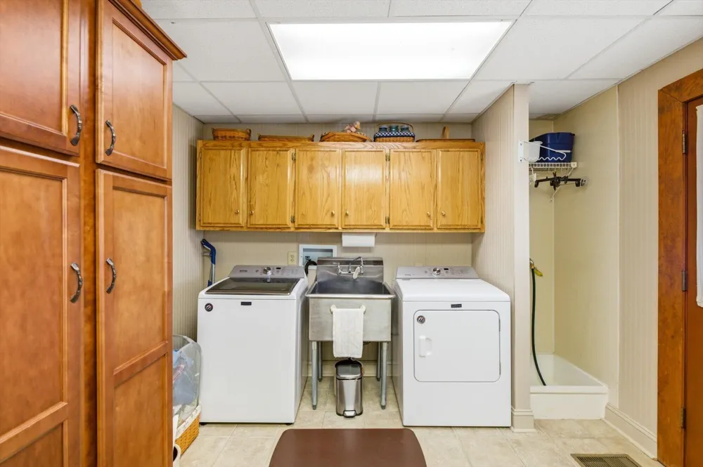 209 County Road 576 Englewood, TN 37329