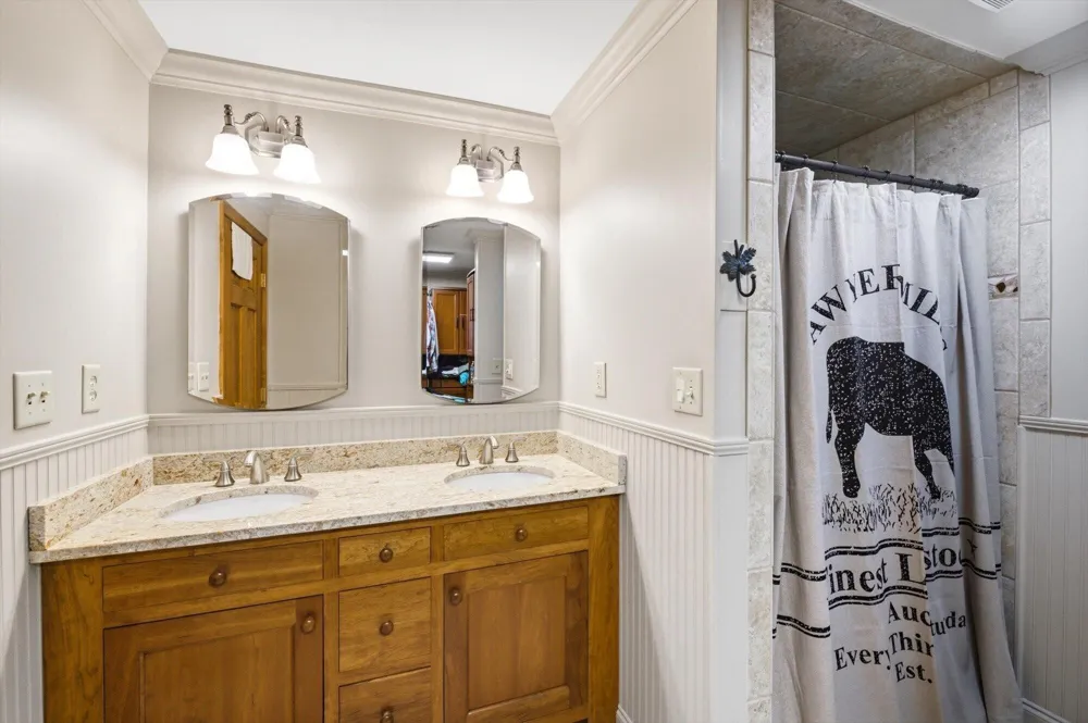 209 County Road 576 Englewood, TN 37329