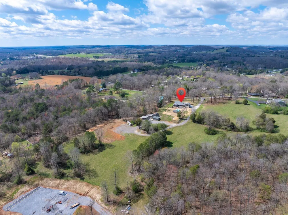 209 County Road 576 Englewood, TN 37329