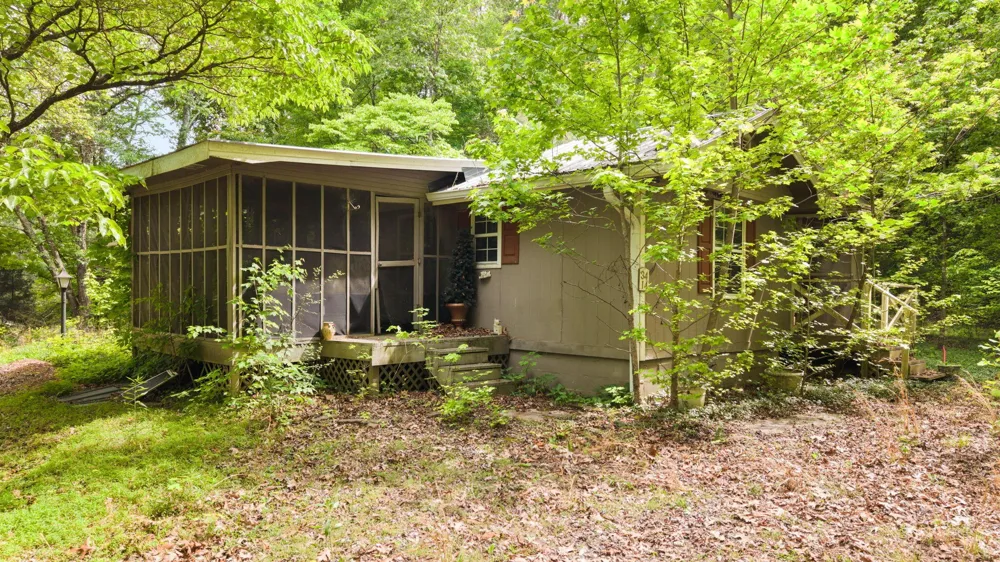 3414 No Pone Road NW Georgetown, TN 37336