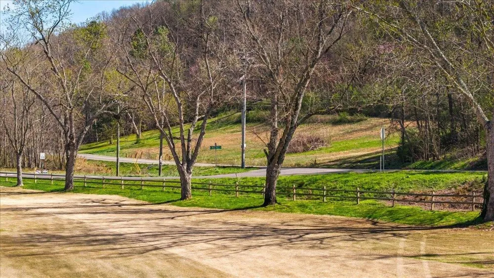 24 N Lee Highway Cleveland, TN 37312