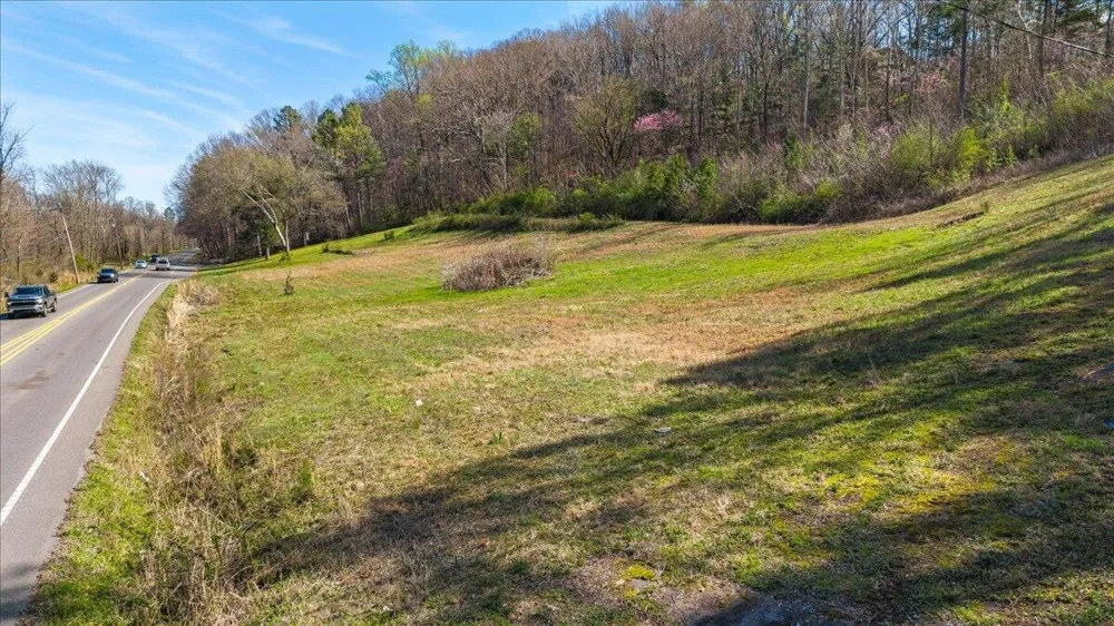 24 N Lee Highway Cleveland, TN 37312