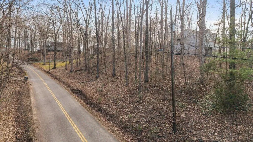 5 Hillview Drive NE Cleveland, TN 37323