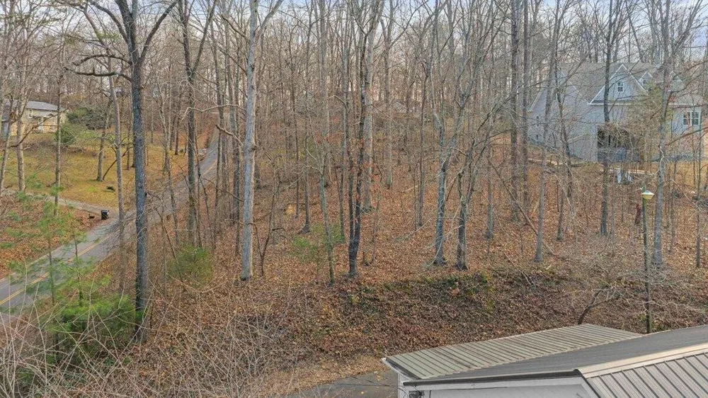 5 Hillview Drive NE Cleveland, TN 37323