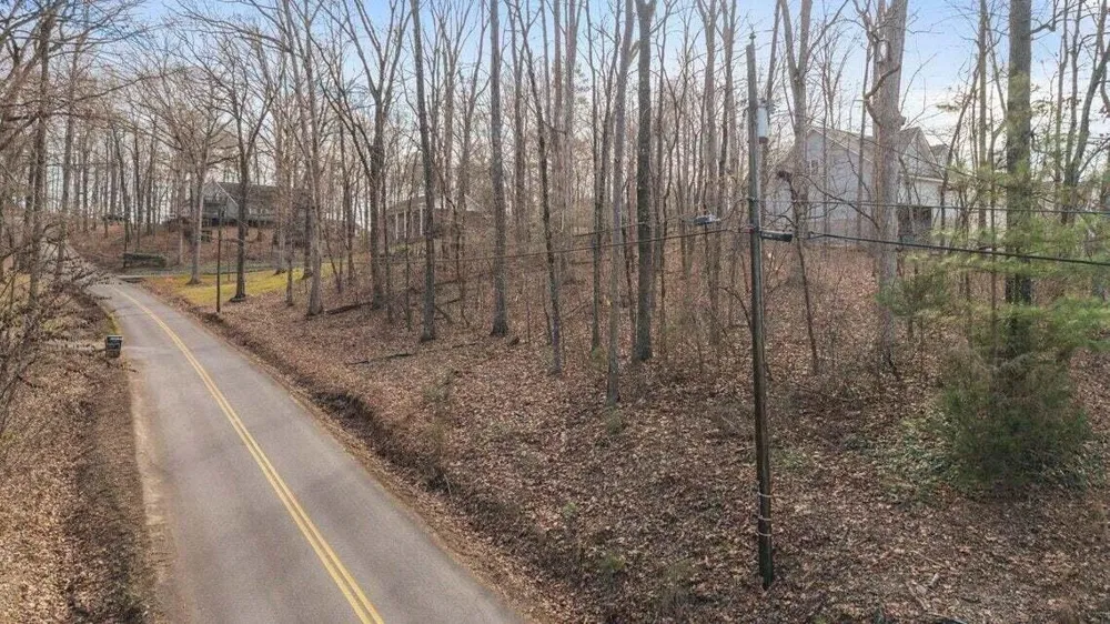 6 Hillview Drive NE Cleveland, TN 37323