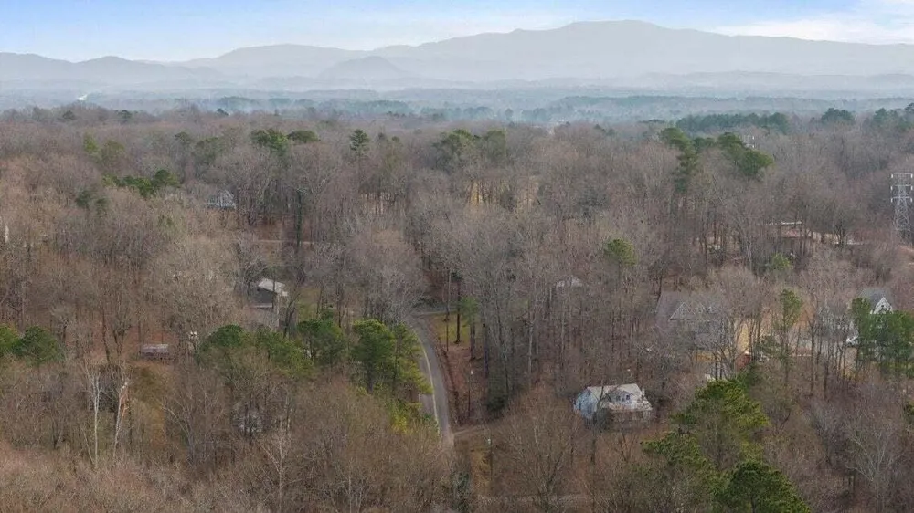 6 Hillview Drive NE Cleveland, TN 37323
