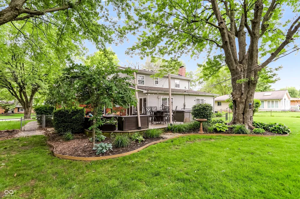 7633 Singleton Street Indianapolis, IN 46227