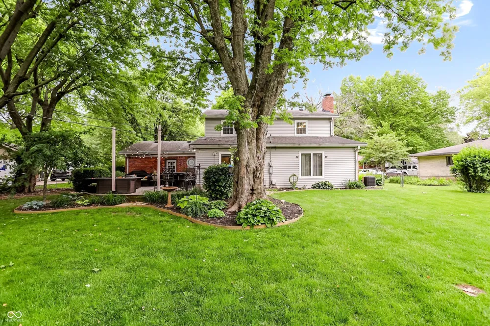 7633 Singleton Street Indianapolis, IN 46227