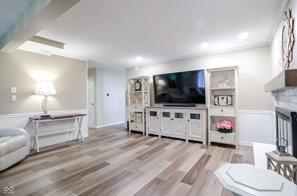 7633 Singleton Street Indianapolis, IN 46227