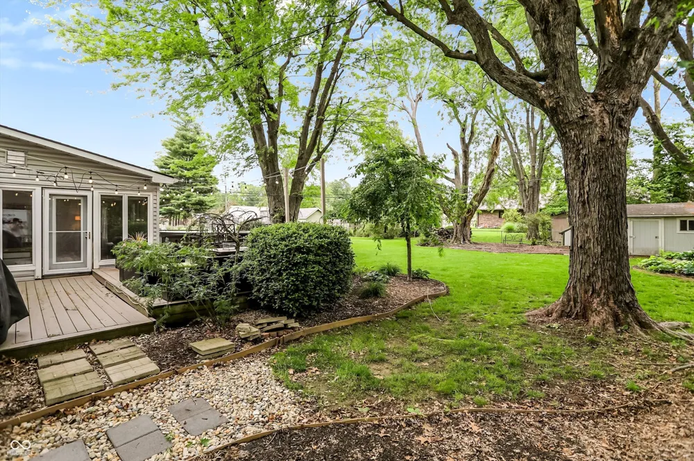 7633 Singleton Street Indianapolis, IN 46227