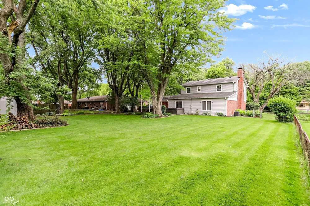 7633 Singleton Street Indianapolis, IN 46227