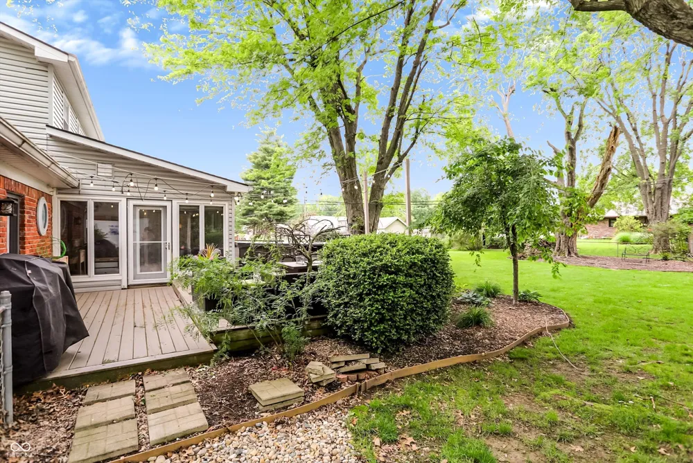 7633 Singleton Street Indianapolis, IN 46227