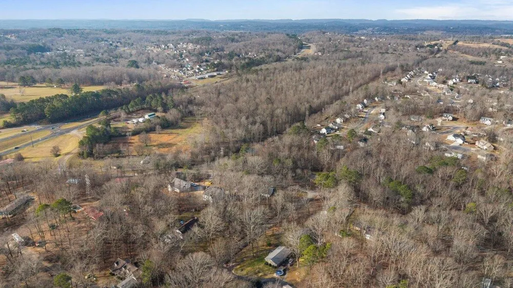 5 Hillview Drive NE Cleveland, TN 37323