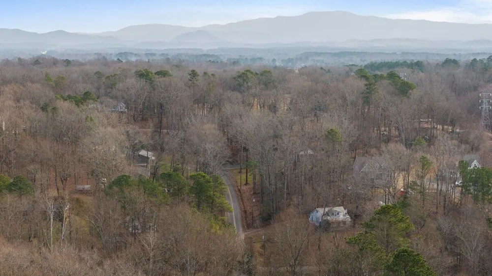5 Hillview Drive NE Cleveland, TN 37323