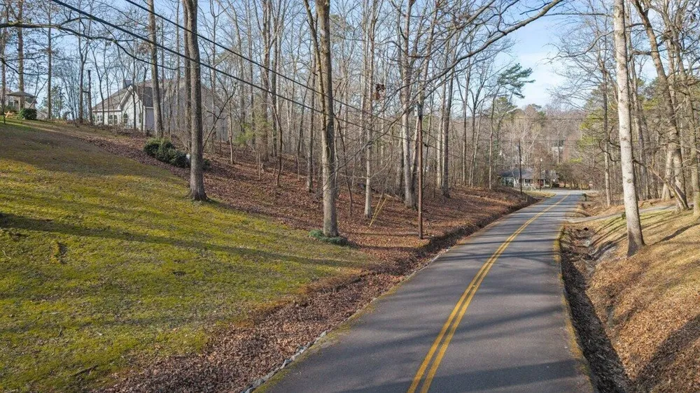6 Hillview Drive NE Cleveland, TN 37323