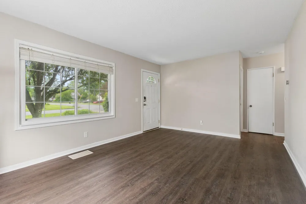 1602 Baker Drive Kalamazoo Charter Township, MI 49048