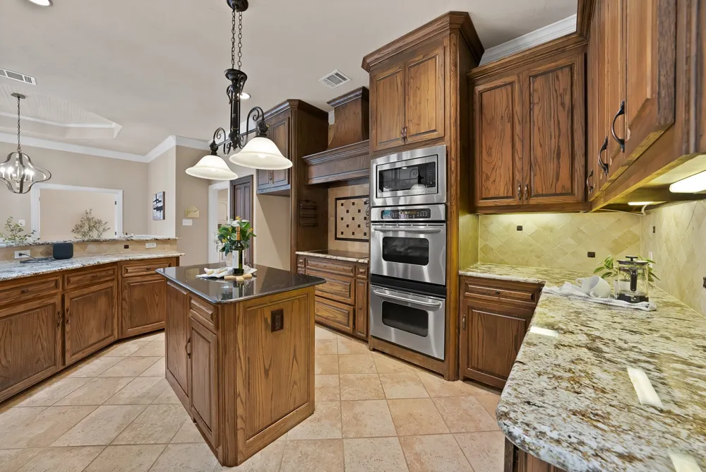 1110 Mccampbell Road Mansfield, TX 76063