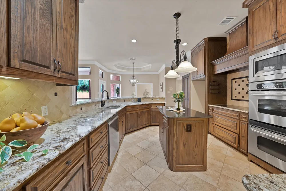 1110 Mccampbell Road Mansfield, TX 76063