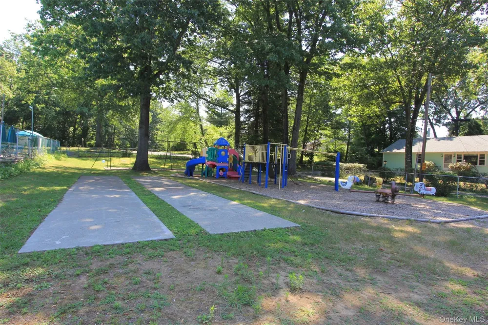 30 Brandeis Avenue Mohegan Lake, NY 10547