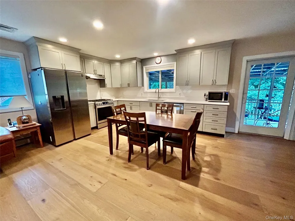 30 Brandeis Avenue Mohegan Lake, NY 10547