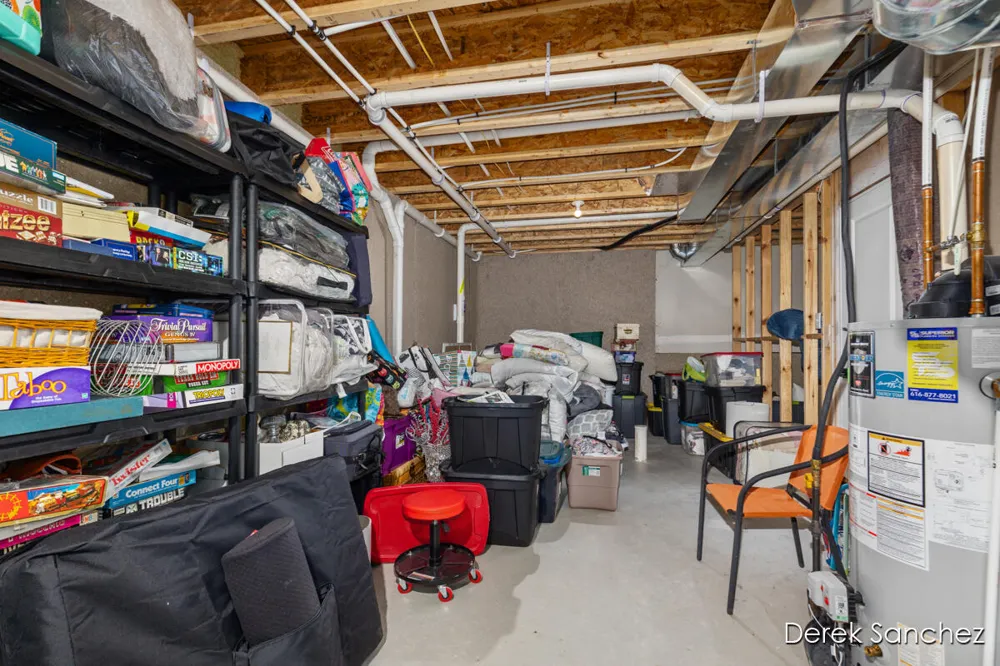 3221 Rocaway Drive Hudsonville, MI 49426