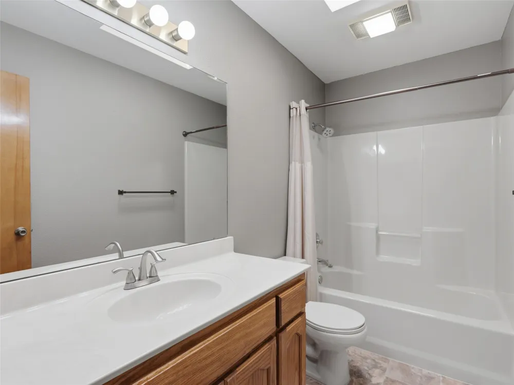 526 Riverside Drive New Braunfels, TX 78130