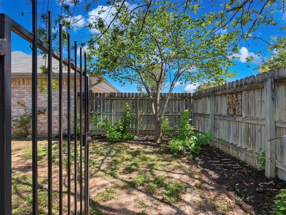 526 Riverside Drive New Braunfels, TX 78130