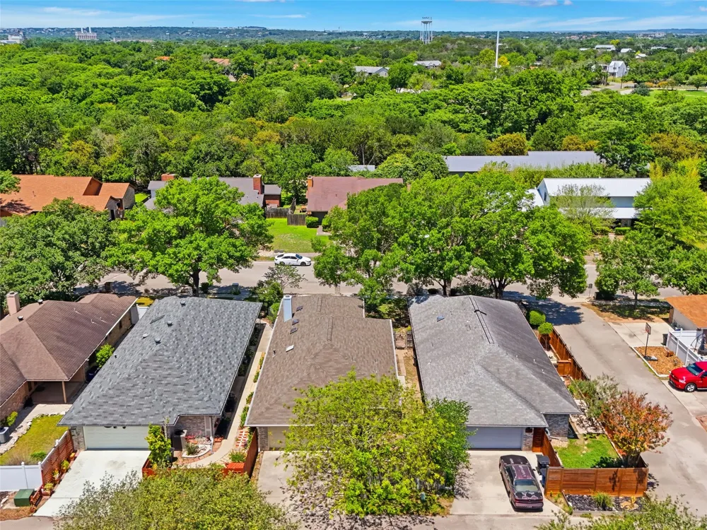 526 Riverside Drive New Braunfels, TX 78130