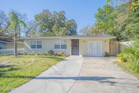 1332 Granada Avenue
