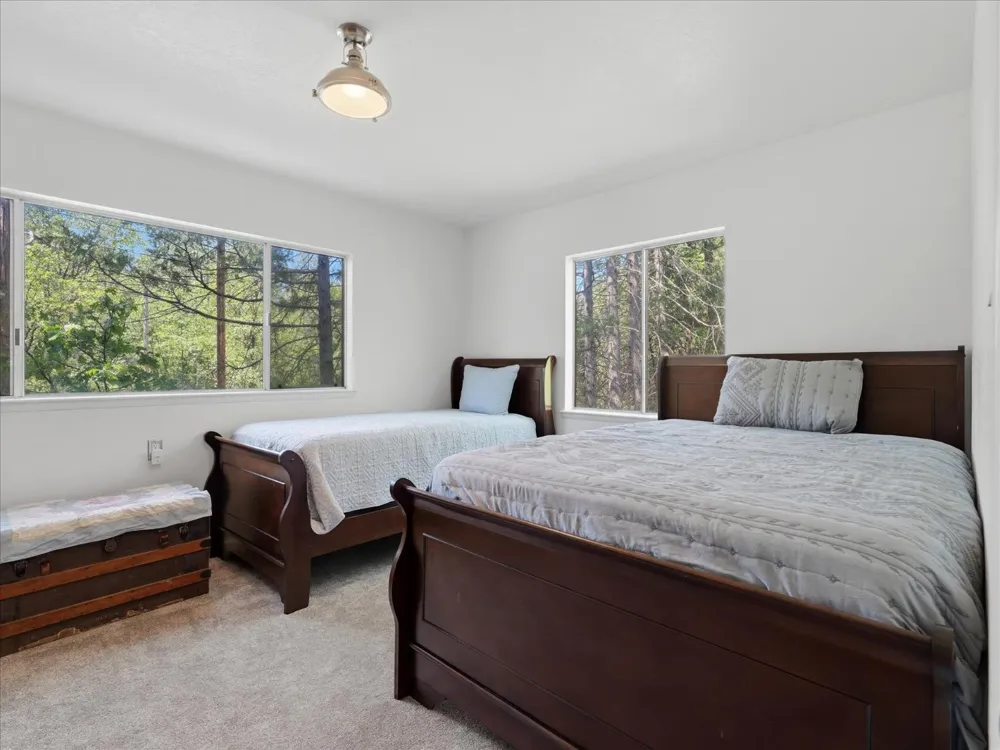 59967 Cascadel Road North Fork, CA 93643