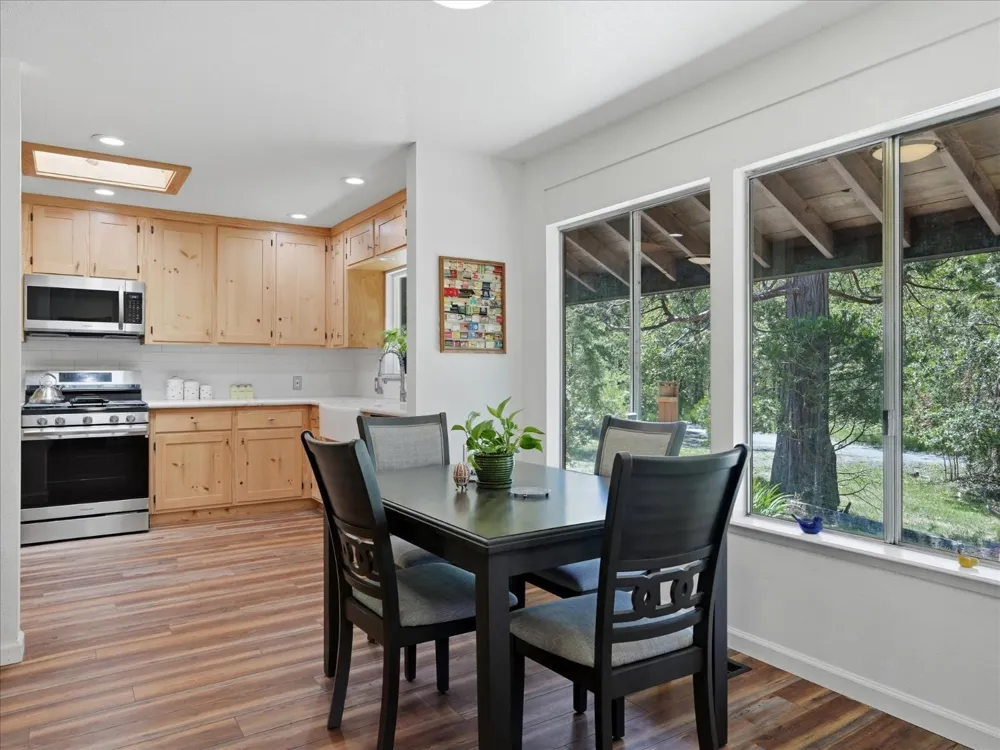 59967 Cascadel Road North Fork, CA 93643