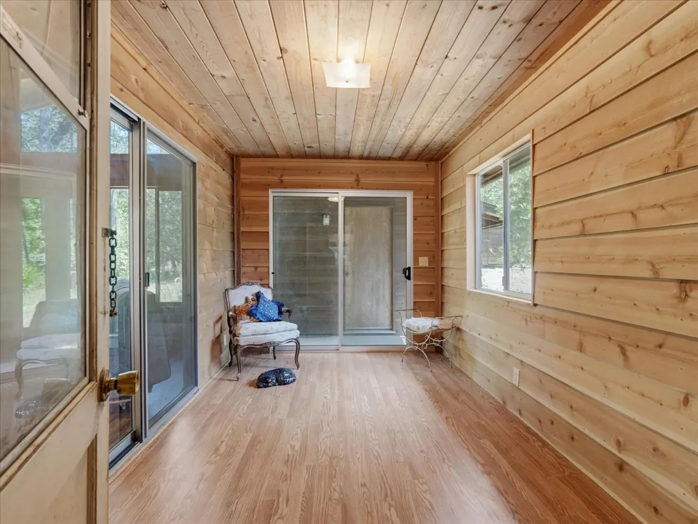 59967 Cascadel Road North Fork, CA 93643