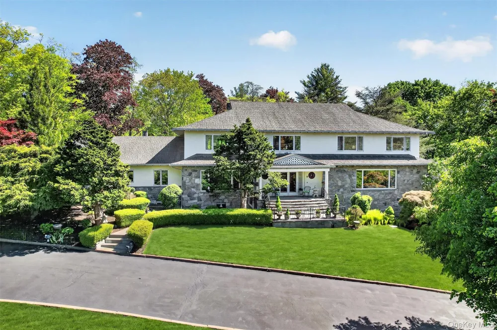 20 Moriah Lane Montebello, NY 10901