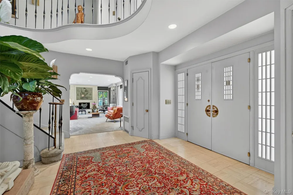 20 Moriah Lane Montebello, NY 10901