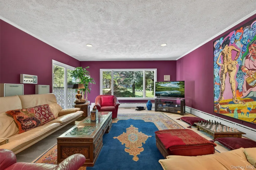 20 Moriah Lane Montebello, NY 10901