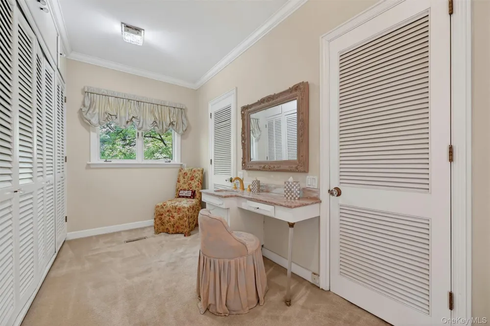 20 Moriah Lane Montebello, NY 10901