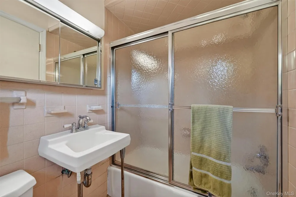 20 Moriah Lane Montebello, NY 10901