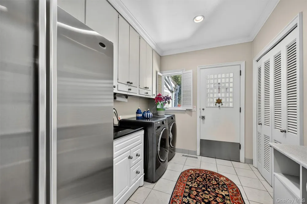20 Moriah Lane Montebello, NY 10901