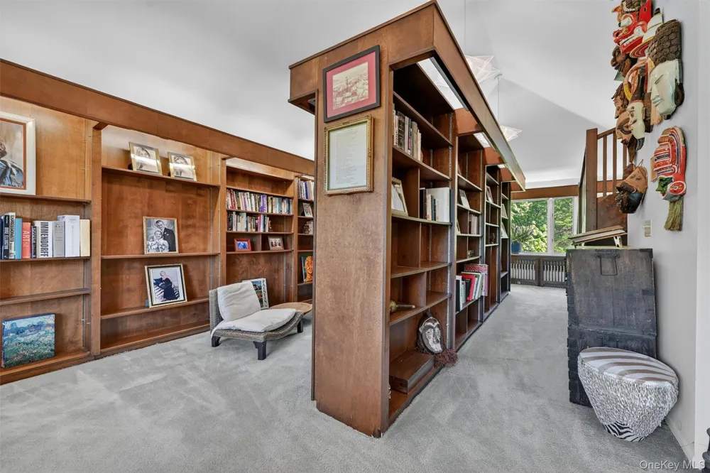 20 Moriah Lane Montebello, NY 10901