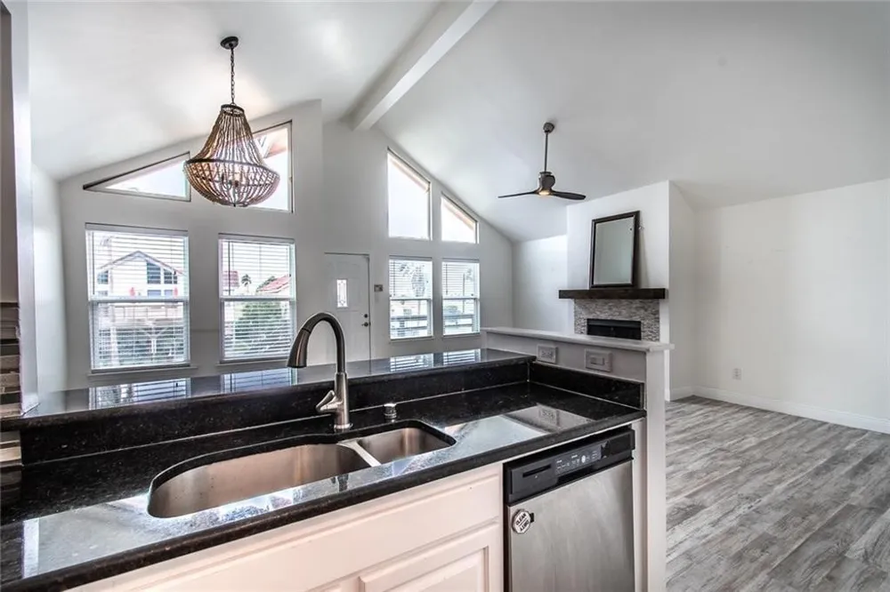 716 Enchanted Harbor Corpus Christi, TX 78402