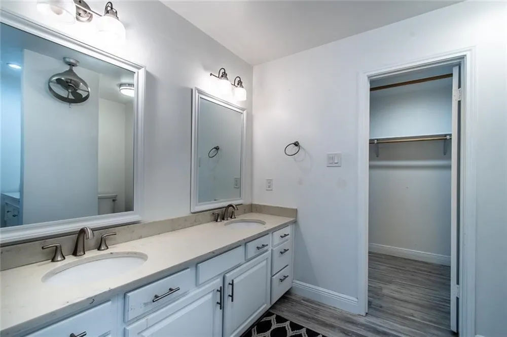 716 Enchanted Harbor Corpus Christi, TX 78402