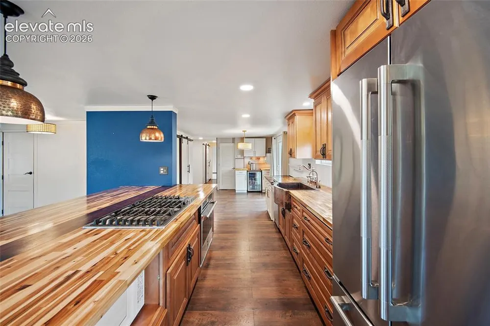 958 Midland Avenue Manitou Springs, CO 80829